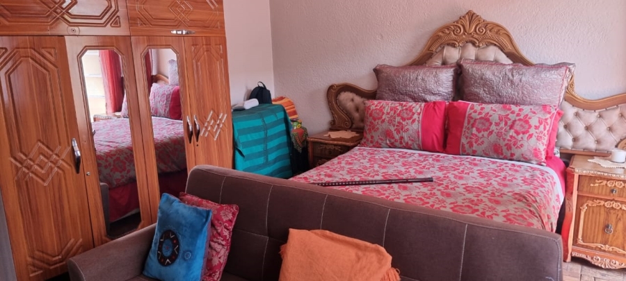 2 Bedroom Property for Sale in Mowbray Western Cape